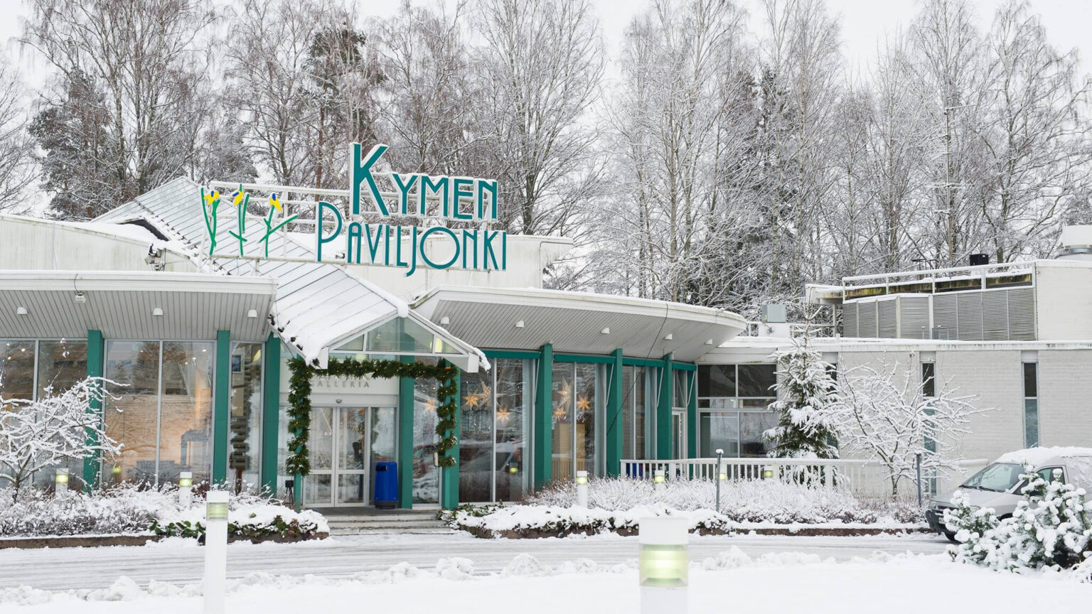 7b62e204-05ad-4e22-adc1-0debb2775316